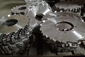 熱噴涂廠家?guī)懔私鉄釃娡砍R?jiàn)的修復(fù)類(lèi)型有哪些?